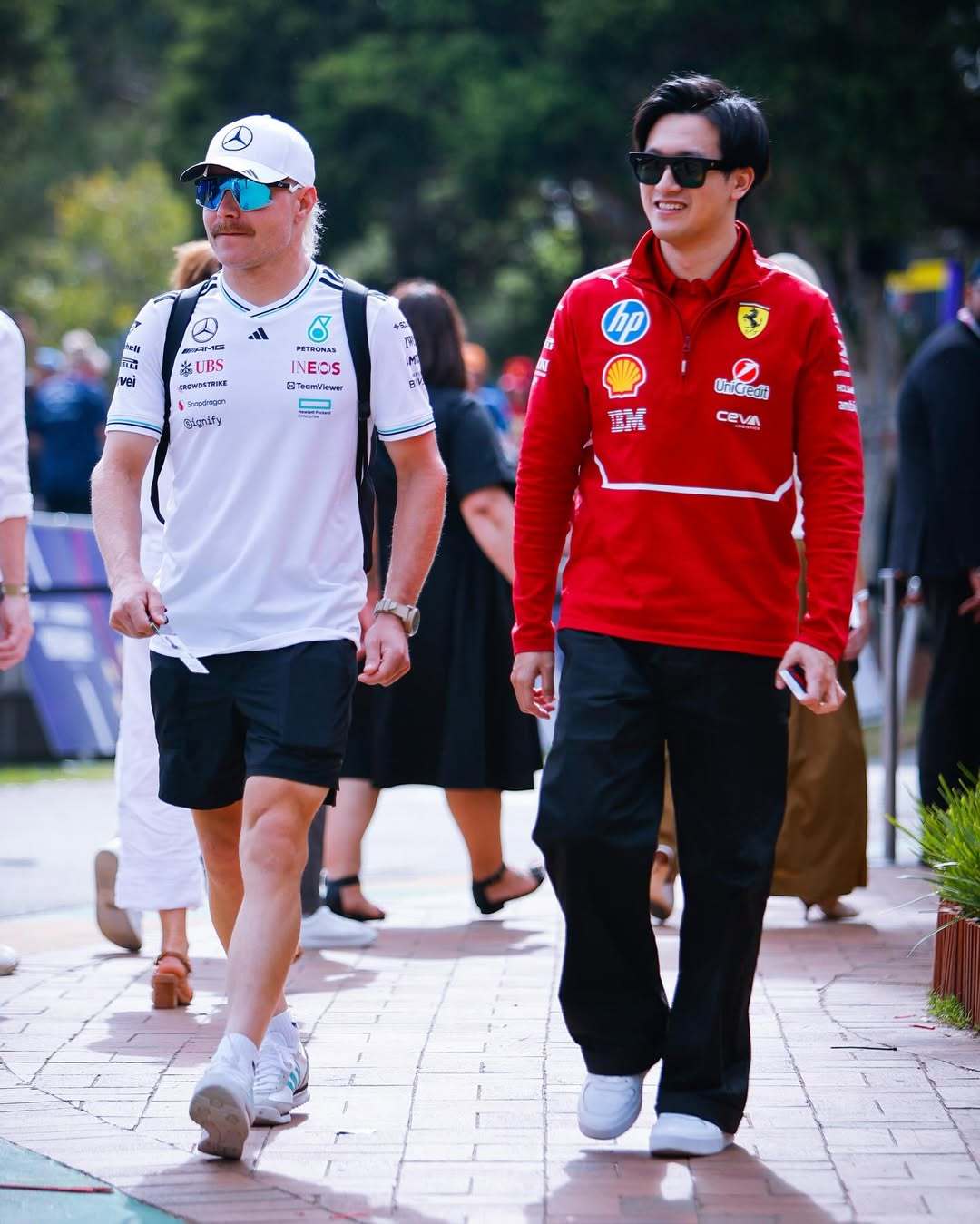 爱游戏官方入口-阿斯顿马丁鏖战哈斯车队，周冠宇刷新纪录