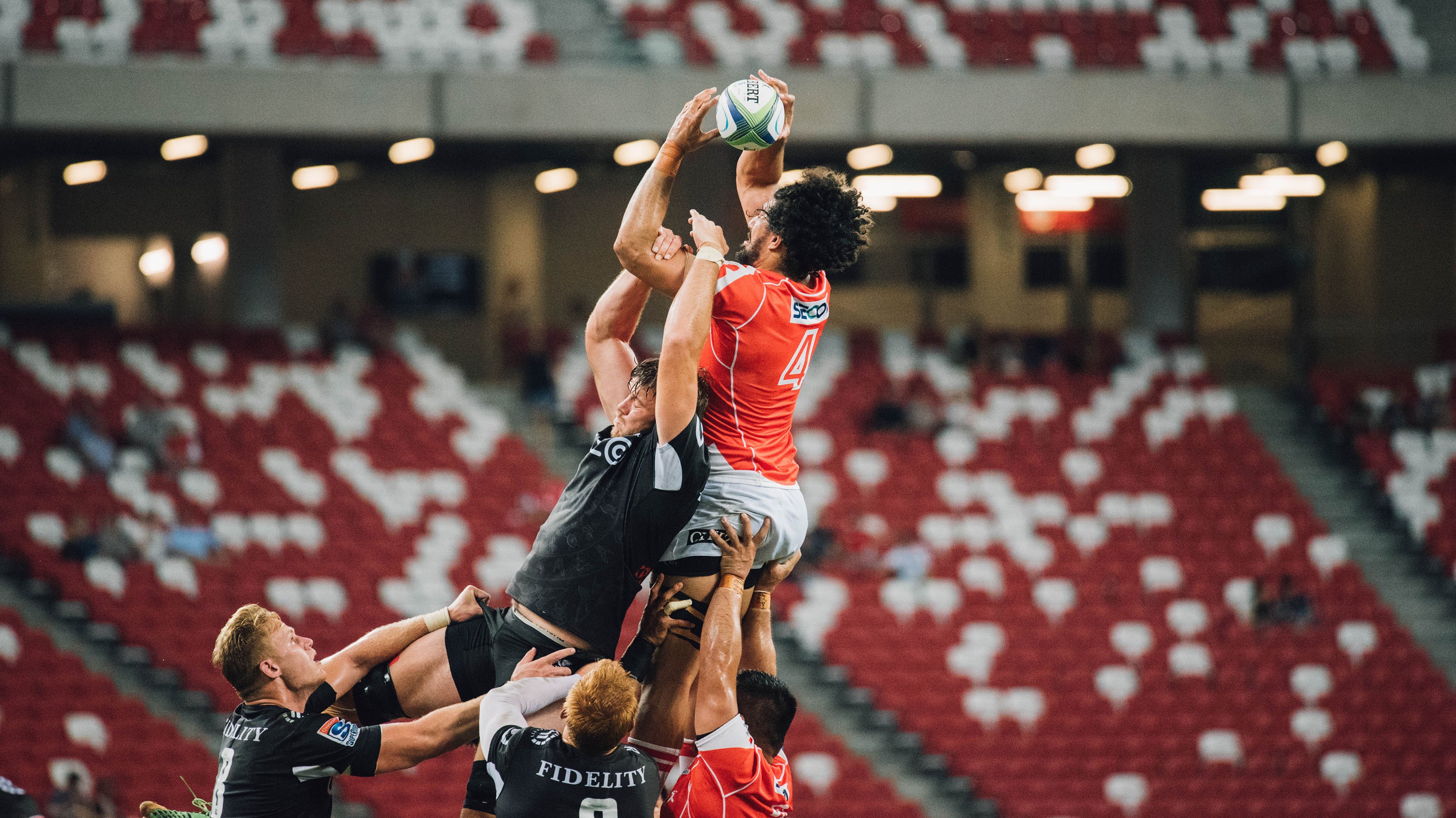 德甲争冠战之夜,罗德里戈的沉默与一座城市的呐喊