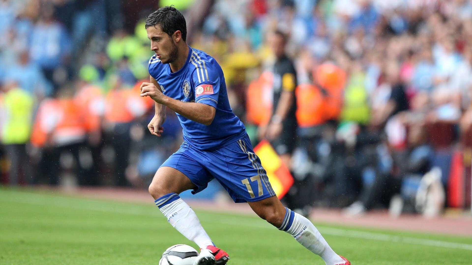 中国正面击溃丹麦,一场球赛,两种胜利